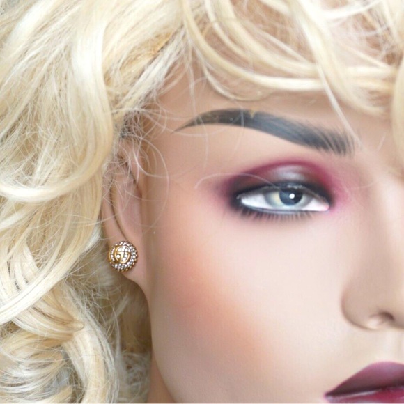 Gucci Gold Plated Crystal Studs - Picture 8 of 14